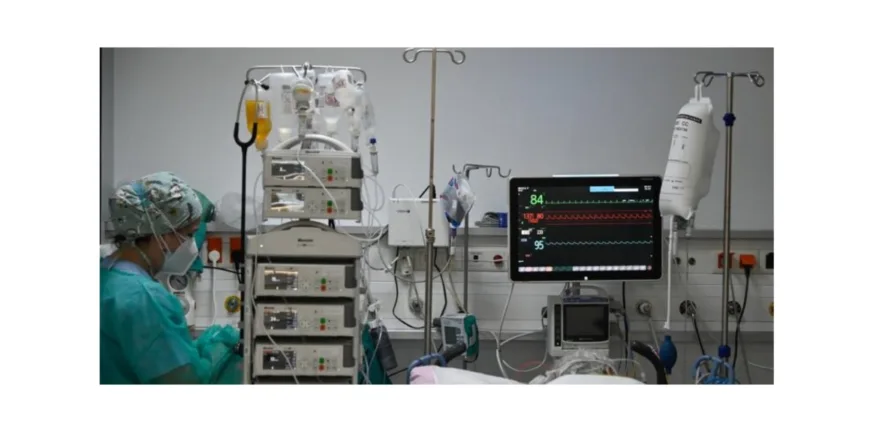 Ολοκληρώθηκε μετά από 8,5 ώρες χειρουργείου η μεταμόσχευση ήπατος στον 15χρονο που υπέστη θερμοπληξία Ολοκληρώθηκε μετά από 8,5 ώρες χειρουργείου η μεταμόσχευση ήπατος στον 15χρονο που υπέστη θερμοπληξία