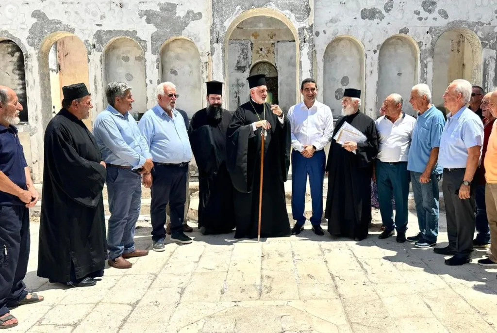 Ο Αρχιεπίσκοπος Αμερικής κ.κ. Ελπιδοφόρος στην Απιδούλα για τη στήριξη της αναστύλωσης του Ιερού Ναού Κοιμήσεως της Θεοτόκου