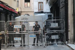 Τουρκία: Χειροπέδες σε ακόμα τρεις Δημάρχους – Ανήκουν στην αντιπολίτευση