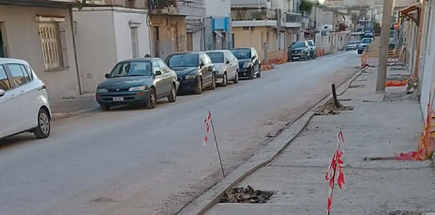 Πάτρα: Τα Προσφυγικά αλλάζουν συνήθειες - Μονοδρομήσεις και αλλαγές στη στάθμευση - Χάνονται 83 θέσεις Πάτρα: Τα Προσφυγικά αλλάζουν συνήθειες - Μονοδρομήσεις και αλλαγές στη στάθμευση - Χάνονται 83 θέσεις