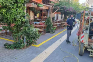 Οι πολίτες γίνονται ελεγκτές – Η αποκάλυψη γιατί μπαίνουν οι διαγραμμίσεις τραπεζοκαθισμάτων και στην Πάτρα