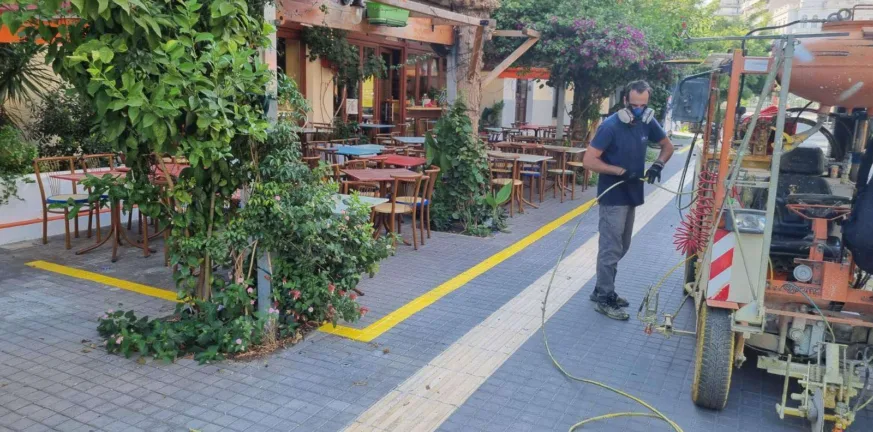 Οι πολίτες γίνονται ελεγκτές - Η αποκάλυψη γιατί μπαίνουν οι διαγραμμίσεις τραπεζοκαθισμάτων και στην Πάτρα Οι πολίτες γίνονται ελεγκτές - Η αποκάλυψη γιατί μπαίνουν οι διαγραμμίσεις τραπεζοκαθισμάτων και στην Πάτρα