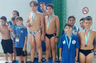 Πάλι έκαναν θραύση οι κολυμβητές της ΝΕΠ - Φωτογραφίες