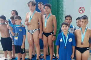 Πάλι έκαναν θραύση οι κολυμβητές της ΝΕΠ – Φωτογραφίες
