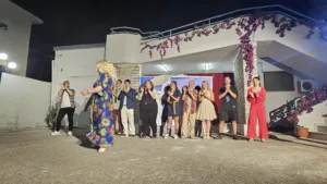 Γλέντησαν και χόρεψαν στα Αραχωβίτικα το σαββατόβραδο
