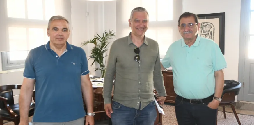 Πάτρα - Νέα πλατεία στην παραλία Προαστείου: Υπογράφηκε η σύμβαση για την πλατεία Ωκεανίδων Πάτρα - Νέα πλατεία στην παραλία Προαστείου: Υπογράφηκε η σύμβαση για την πλατεία Ωκεανίδων