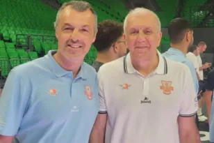 Ο Ανδρέας Παπαδημητρίου με Ομπράντοβιτς και τα «τοτέμ» του Ευρωπαϊκού μπάσκετ