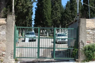 σπιράλ: Ασέβεια, ύβρεις και ψέματα για το Α’ Νεκροταφείο