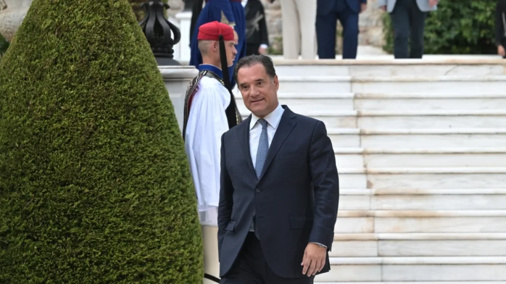 51η Επέτειος για την αποκατάσταση της Δημοκρατίας: Οι προσκεκλημένοι και οι ατάκες «φωτιά», ΦΩΤΟ, ΒΙΝΤΕΟ