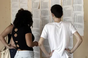 Σχολές σε όλα τα Πανεπιστήμια με δεκάδες κενές θέσεις: Τμήματα με έναν επιτυχόντα