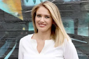 Τι αλλάζει για μητέρες, συνταξιούχους και εργαζόμενους: Οι βασικές διατάξεις του νέου εργασιακού νομοσχεδίου