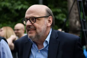 Αντώναρος προς Κασσελάκη: «Το Κίνημα μετατρέπεται σε παρωδία – Οι εννιά στους δέκα θέλουν να αποχωρήσουν»