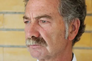 Γρηγόρης Αζαριάδης: «Με τρομάζει η πολιτική τρομοκρατία»