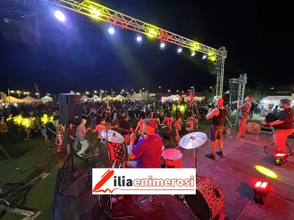 Πύργος Εντυπωσιακή έναρξη του 3ου Beer Festival με Banda Entopica ΦΩΤΟ - ΒΙΝΤΕΟ
