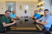 Συνάντηση του Εμπορικού Συλλόγου Πατρών με τον Περιφερειάρχη Νεκτάριο Φαρμάκη