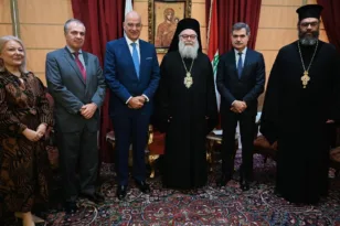 Δένδιας από τον Λίβανο: Η Ελλάδα εστιάζει στην προστασία των ελληνορθόδοξων κοινοτήτων στη Μέση Ανατολή
