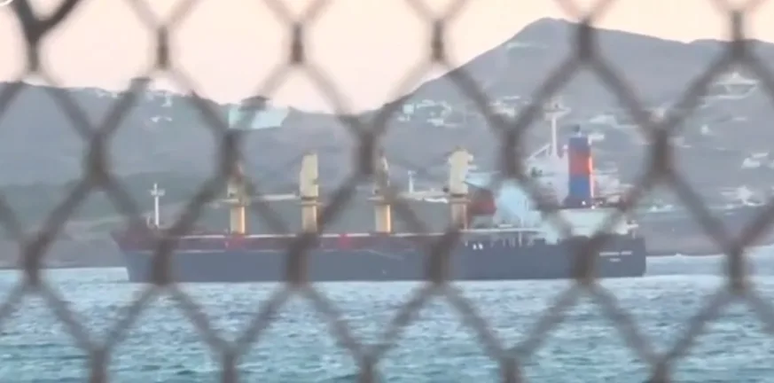 Στο Λαύριο το πλοίο με τους 520 μετανάστες - Θα μεταφερθούν σε δομή στη Μαλακάσα Στο Λαύριο το πλοίο με τους 520 μετανάστες - Θα μεταφερθούν σε δομή στη Μαλακάσα