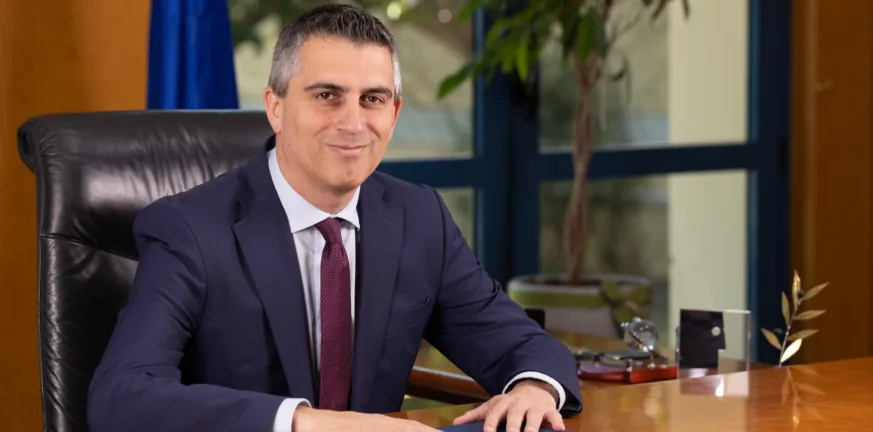Δήμας: «Η ασφάλεια των αεροδρομίων προτεραιότητα» – Νέα πυροσβεστικά οχήματα και 75 προσλήψεις στην ΥΠΑ Δήμας: «Η ασφάλεια των αεροδρομίων προτεραιότητα» – Νέα πυροσβεστικά οχήματα και 75 προσλήψεις στην ΥΠΑ