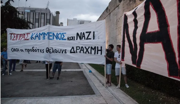 Οι Financial Times για τα 10 χρόνια από το δημοψήφισμα του 2015: Από τον γκρεμό στην ευρωπαϊκή στροφή Οι Financial Times για τα 10 χρόνια από το δημοψήφισμα του 2015: Από τον γκρεμό στην ευρωπαϊκή στροφή