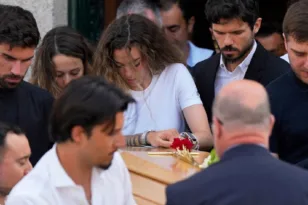 Η τελευταία διαδρομή του Ντιόγκο Ζότα: Θλίψη στην Πορτογαλία – Δείτε ζωντανά τη κηδεία του