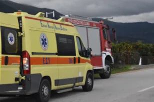 Κέρκυρα -Τροχαίο ατύχημα με εγκλωβισμό ηλικιωμένου οδηγού