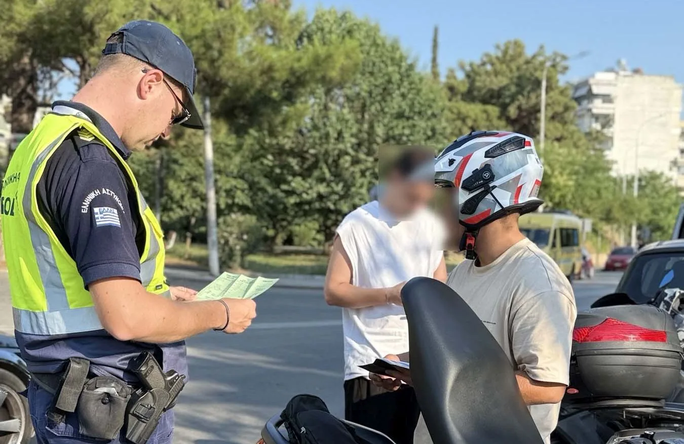 Δυτική Ελλάδα: «Πρωτιά» της Αχαΐας στις παραβάσεις κράνους - 91 οδηγοί και επιβάτες χωρίς προστασία σε μία εβδομάδα Δυτική Ελλάδα: «Πρωτιά» της Αχαΐας στις παραβάσεις κράνους - 91 οδηγοί και επιβάτες χωρίς προστασία σε μία εβδομάδα