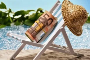 Επίδομα άδειας: Αυξημένο λόγω του νέου κατώτατου μισθού, πόσα δικαιούστε