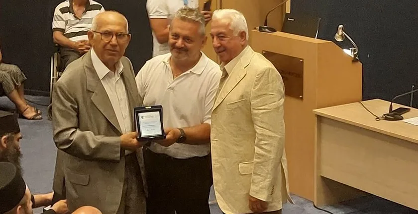 Συγκίνηση στην εκδήλωση για τον πρόσφυγα παιδίατρο Θεόδωρο Χατζηιωάννου