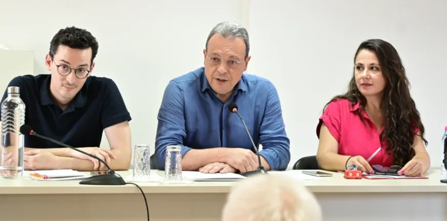 ΣΥΡΙΖΑ: Νέα καθήκοντα στα μέλη της Πολιτικής Γραμματείας και «καρφιά» Φάμελλου σε Ανδρουλάκη ΣΥΡΙΖΑ: Νέα καθήκοντα στα μέλη της Πολιτικής Γραμματείας και «καρφιά» Φάμελλου σε Ανδρουλάκη