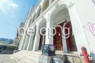 Πάτρα: «Βραχυκύκλωμα» με τον φανοστάτη! – Τι λέει στην «Π» η υπηρεσία Νεοτέρων Μνημείων για την κόντρα Δήμου-Τζανάκου