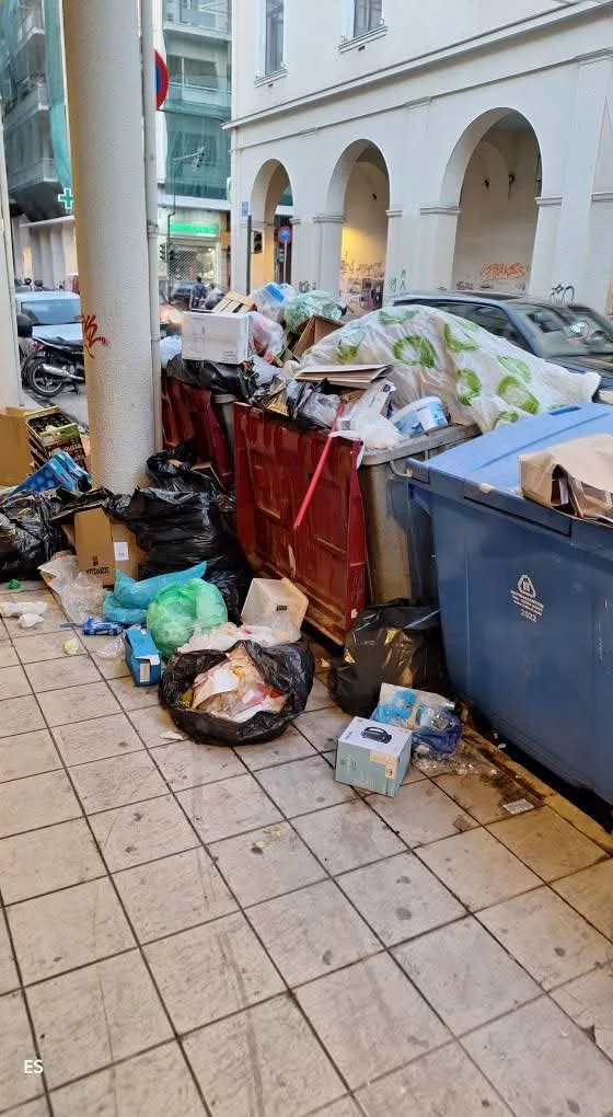 Πάτρα: Έντονη αντιπολιτευτική κριτική για την καθαριότητα - «Λιγότερες προσλήψεις, χειρότερες συνθήκες»