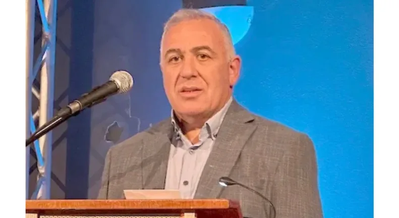 Ο δήμαρχος Παναγιώτης Ανδριόπουλος στην «Π»: «Η Αιγιάλεια μπορεί να απογειωθεί!»