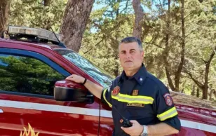 Πυροσβεστική - Φερτάκης στην «Π»: «Επιχειρούμε με μέσα 35 ετών και με ελλιπή στελέχωση»