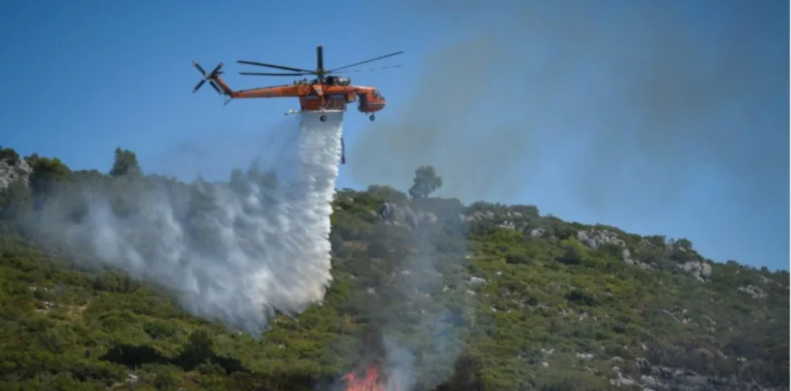 Υπό μερικό έλεγχο η πυρκαγιά στο Λάχι Λακωνίας Υπό μερικό έλεγχο η πυρκαγιά στο Λάχι Λακωνίας