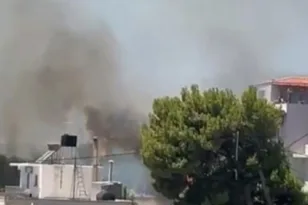Φωτιά δίπλα σε σπίτια και θερμοκήπια στη Βιγλιά Ιεράπετρας – Συναγερμός στις Αρχές