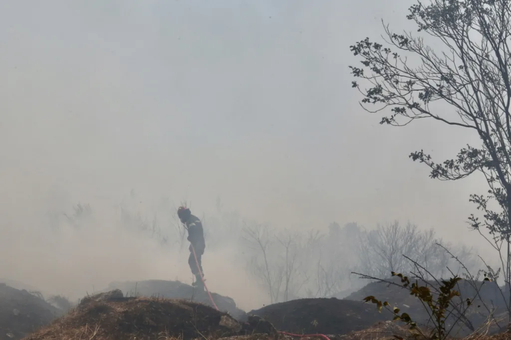 Έτσι ξεκίνησε η φωτιά στους πρόποδες του Υμηττού ΦΩΤΟ, ΒΙΝΤΕΟ