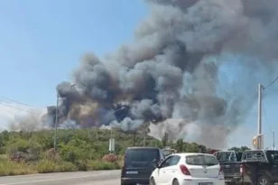 Χαλκιδική: Βελτιωμένη η εικόνα της φωτιάς στη Βουρβουρού
