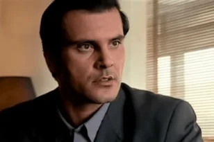 Γεράσιμος Μιχελής: Κλίμα οδύνης στην κηδεία του ηθοποιού – Συγγενείς, φίλοι και ηθοποιοί στο τελευταίο αντίο