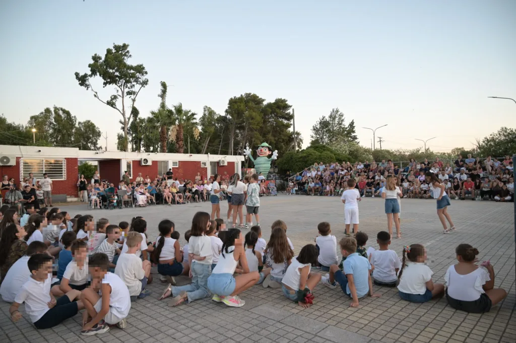 Δύο γιορτές γεμάτες χαμόγελα στις παιδικές κατασκηνώσεις του Δήμου Πατρέων