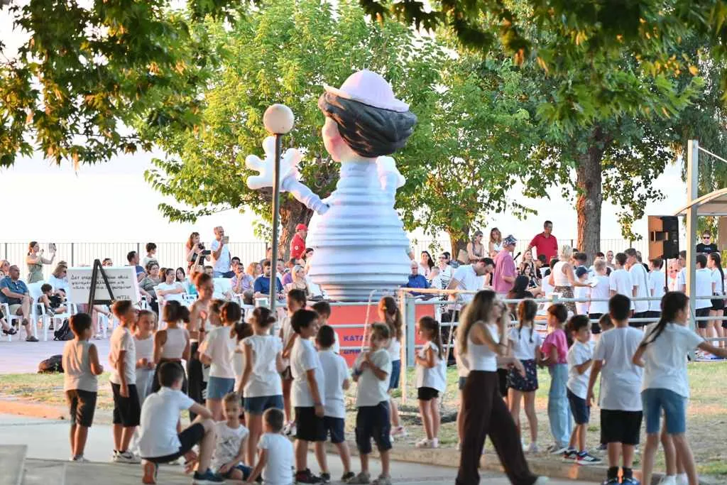 Δύο γιορτές γεμάτες χαμόγελα στις παιδικές κατασκηνώσεις του Δήμου Πατρέων