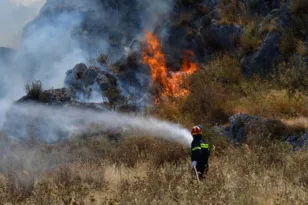 Αυξημένος ο κίνδυνος πυρκαγιών σε πολλές περιοχές της Ελλάδας την Τετάρτη