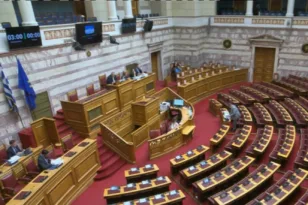 Κυρανάκης για το τρένο της Πάτρας: «Ας καθίσουμε όλοι στο τραπέζι – Πρέπει να βρεθεί μια εναλλακτική»