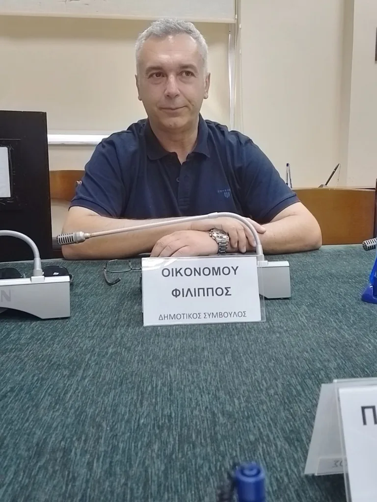 Πάτρα: Έντονη αντιπολιτευτική κριτική για την καθαριότητα - «Λιγότερες προσλήψεις, χειρότερες συνθήκες»