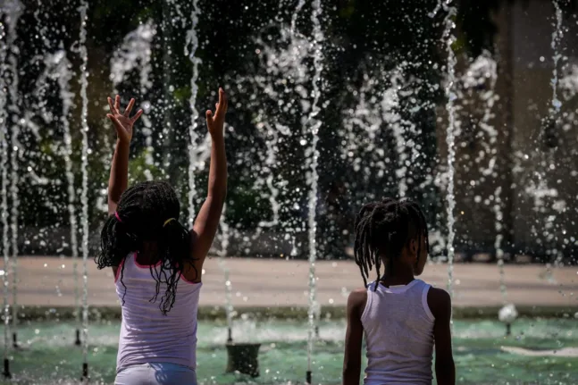 Οι άγνωστες συνέπειες της ζέστης - Καύσωνας και νεφροί: Τι αποκαλύπτει μελέτη