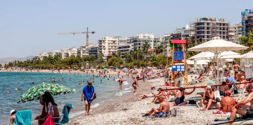 Μέχρι και το ΕΚΠΑ έβγαλε ανακοίνωση για τον καύσωνα Μέχρι και το ΕΚΠΑ έβγαλε ανακοίνωση για τον καύσωνα