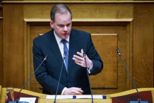 Βουλή: Την παραπομπή Καραμανλή στο Δικαστικό Συμβούλιο για παράβαση καθήκοντος ζητά η ΝΔ – Αναλυτικά το πόρισμα