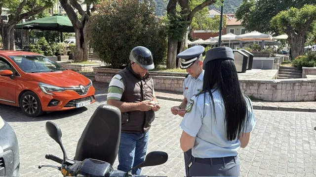 Δυτική Ελλάδα: 313 οδηγοί χωρίς κράνος, 174 στην Αχαΐα