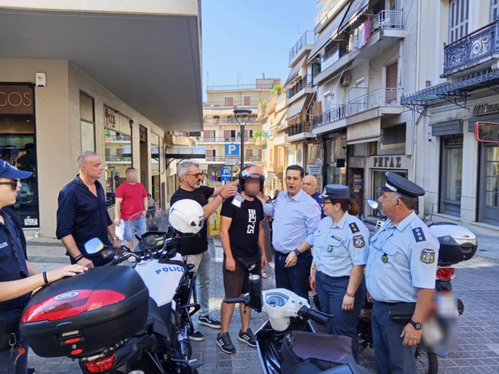 Μέτρα της Τροχαίας στους δρόμους της Πάτρας: Θεαματική η χρήση κράνους Μέτρα της Τροχαίας στους δρόμους της Πάτρας: Θεαματική η χρήση κράνους