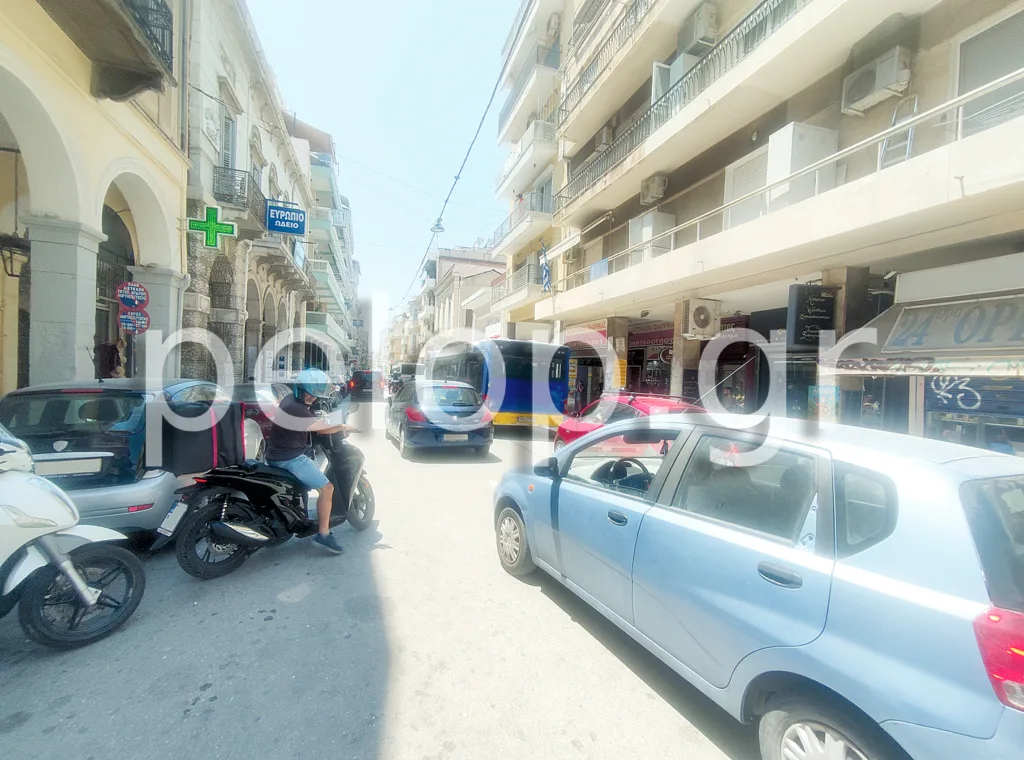 Πάτρα - Κυκλοφοριακό: Μια πόλη σε απόγνωση ΦΩΤΟ Πάτρα - Κυκλοφοριακό: Μια πόλη σε απόγνωση ΦΩΤΟ