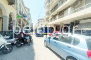 Πάτρα: Η πόλη αλλάζει και ψάχνει πάρκινγκ – Το σχέδιο του Δήμου για επέκταση της ελεγχόμενης στάθμευσης και νέους χώρους